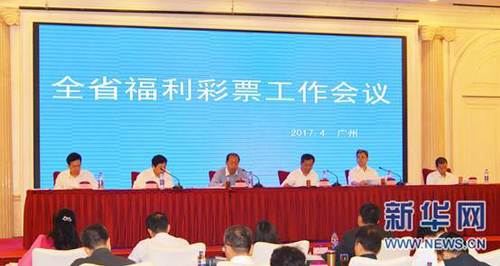 色美国农夫vl十次啦