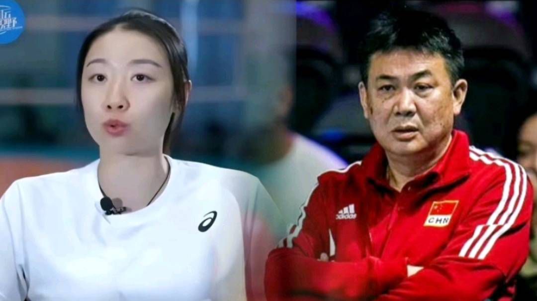 校花被惩罚下面放震蛋上课